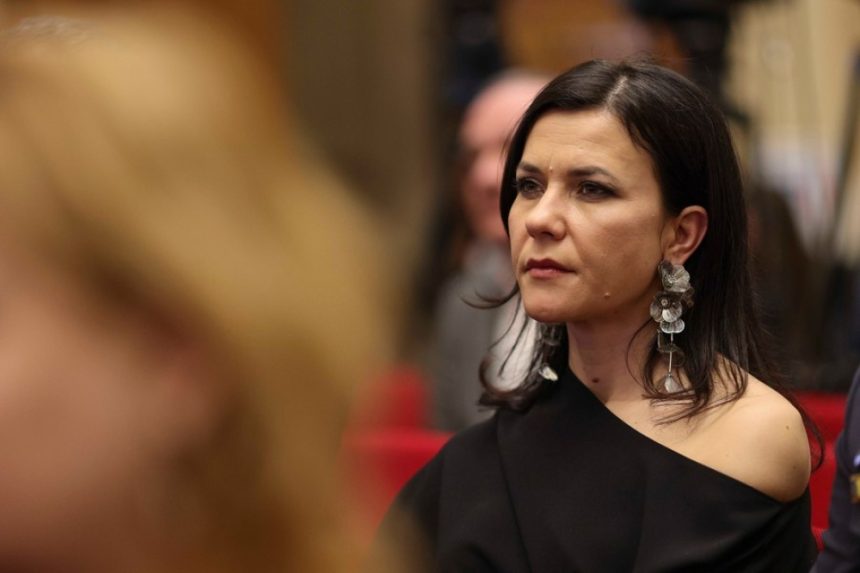 Criză în sistemul judiciar: doar 3 din 14 procurori pot ancheta magistrații - Cristina Chiriac cere intervenție imediată Cine anchetează magistrații din România? Doar 3 procurori din 14 sunt în funcție. Cristina Chiriac: „O prioritate majoră”
