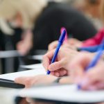 Regulile unei mame pentru fiul ei, la început de școală: „Nu vii la mine cu «mă doare burta»”