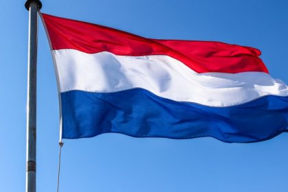 Atenţionare de călătorie emisă de MAE pentru românii care vor să meargă în Olanda