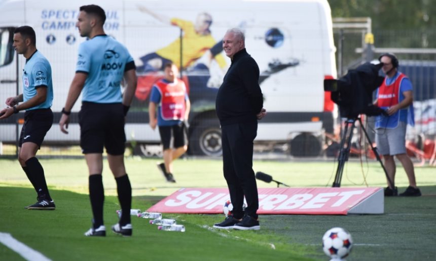 Bombă la CFR Cluj: al optulea transfer al zilei aduce doi jucători formați la Benfica și Juventus pentru echipa lui Șumudică CFR Cluj a anunțat la miezul nopții al optulea transfer al zilei! Jucători crescuți de Benfica și Juventus pentru Șumudică