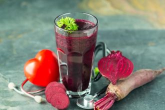 Ce se întâmplă în organism atunci când consumi suc de sflecă zilnic. Efectele observate de specialiști