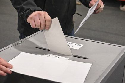 Elon Musk aplaudă, diplomați americani transmit felicitări, UE are prima reacție de contracție!