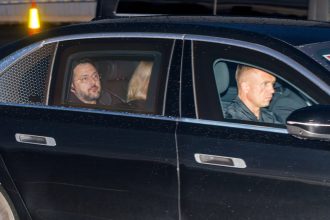 Zelenski a mers la Oslo pentru funeraliile regelui Harald al V-lea. Președintele Ucrainei va discuta și despre apărarea antiaeriană