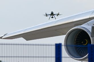 Presa germană: Anchetatorii suspectează serviciul rus GRU de implicare în „atacul hibrid” de pe aeroportul din Leipzig