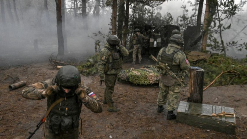 „Complet încercuiți”. Rușii suferă o înfrângere majoră în Donbas, unde au pierdut 240 km pătrați de teren și au fost înconjurați
