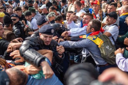 Încă patru instigatori de la protestul violent din Piața Victoriei, arestați pentru 30 de zile. Unul a primit arest miercuri