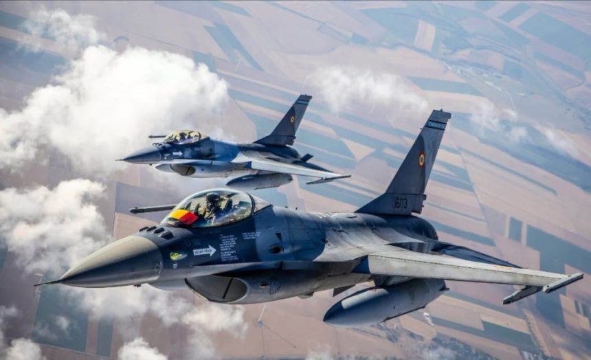 Alertă majoră în Tulcea: țintă aeriană detectată la graniță, MApN ridică de urgență două F-16 Țintă aeriană, detectată în apropiere de granița României. MApN a ridicat două avioane F-16 în aer, mesaj Ro-Alert în Tulcea