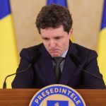 Nicușor Dan, pus într-o poziție de șah după reținerea lui Georgescu. De ce dizovarea Parlamentului ar fi o mișcare greșită, dacă Mureșan ar fi respins