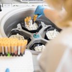Adevărul din spatele bolilor rare: „Anii fără diagnostic nu sunt ani de pauză, sunt ani în care boala progresează”