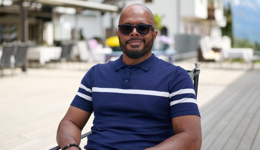 Cabral reapare după divorțul de Andreea Ibacka: misterioasa blondă care aprinde zvonuri Cabral, apariție surprinzătoare după divorțul de Andreea Ibacka. Cine este femeia blondă alături de care a fost văzut