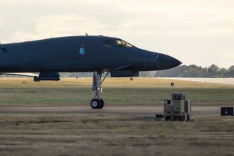 Suspiciune de atac terorist la baza aeriană americană Fairford din Anglia: cinci bărbați au fost arestați. Ce a declarat Trump