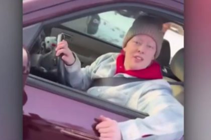 Familia lui Renee Good, americanca ucisă la Minneapolis de poliţia de imigrare, dă în judecată administraţia Trump