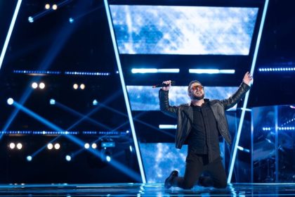 „Ești fenomenal!” Momentul în care Eduard Cotoară a urcat pe scena „Vocea României”. Ce a urmat