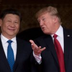O cameră în Aripa de Vest, doar pentru Xi și soția sa. Cererile neobișnuite ale Beijingului la summitul cu Trump