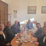 Dungaciu și alți membri AUR s-au întâlnit cu „a cincea coloană a lui Putin”. Partidul premierului pro-rus din Bulgaria