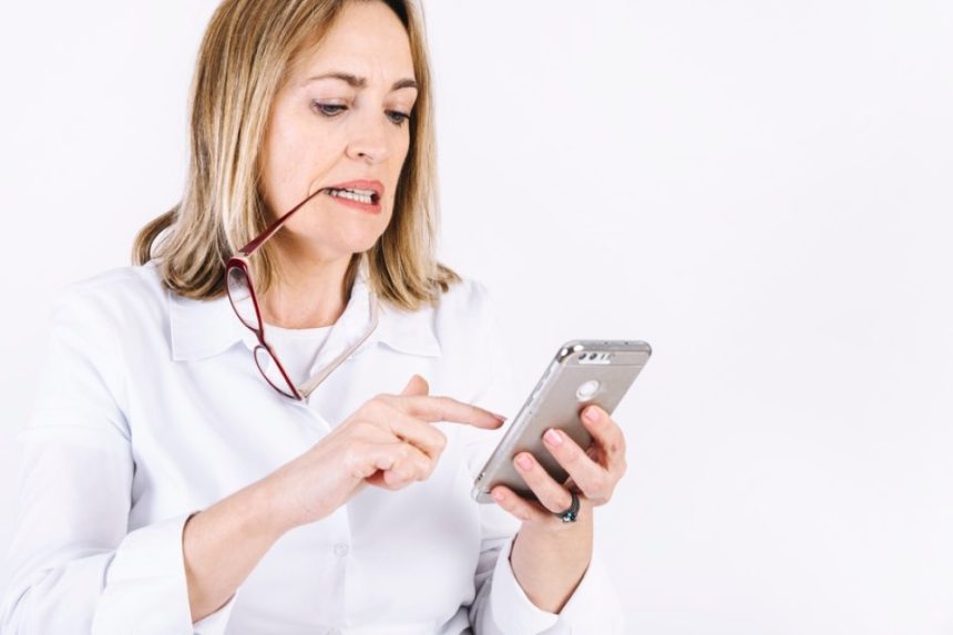 Terapia cu ChatGPT te poate pune în pericol - riscurile ascunse ale inteligenței artificiale Psihologie cu ChatGPT. Riscurile „terapiei” cu inteligență artificială