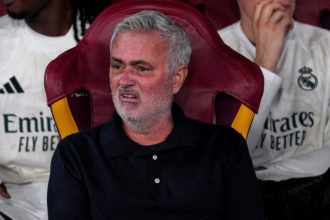 ”Vrei să-l distrugi?”. Jose Mourinho a răbufnit, după suspendarea primită de Vinicius: ”Fără rușine!”