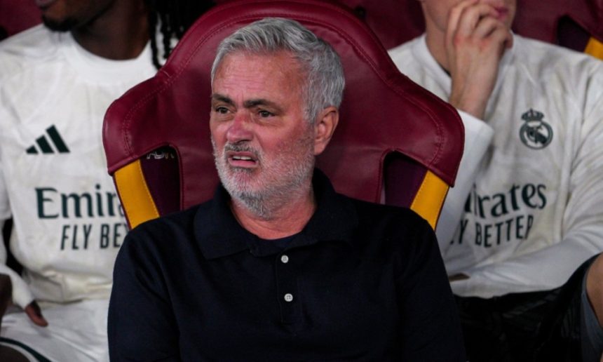 ”Vrei să-l distrugi?”. Jose Mourinho a răbufnit, după suspendarea primită de Vinicius: ”Fără rușine!”