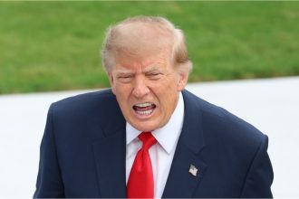 Trump numește atacurile ucrainene asupra rafinăriilor lui Putin „o rușine”