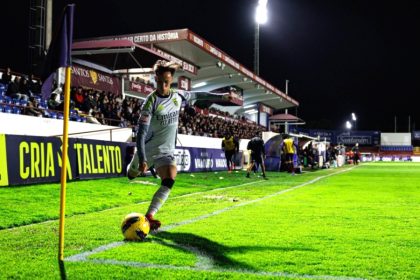 „Nebunie” în UEL: echipa de liga a doua a avut 1-0 cu „balaurul” de 459.000.000 de euro! Cât s-a terminat