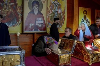 Programul pelerinajului la Sf. Dimitrie cel Nou. Ce evenimente găzduiește Catedrala Patriarhala din București în 2026