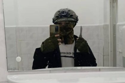 Atac la o școală din Bistrița: o profesoară și un elev, răniți. Prima imagine cu presupusul atacator și mesajul publicat pe TikTok