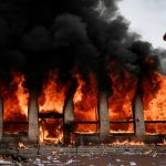 Protestele din Franța scot la iveală „agonia lentă” din ultimele luni ale mandatului lui Macron: „Țara are nevoie să fie condusă”