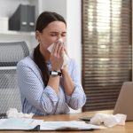 Ești răcit? 5 alimente pe care să le consumi la micul dejun pentru a-ți ajuta organismul