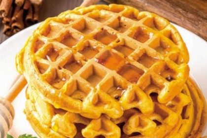 Waffles cu dovleac, un mic dejun cu parfum de toamnă
