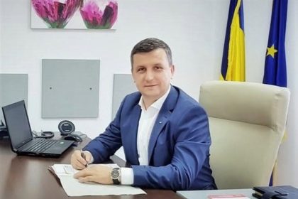 Fost consilier local, arestat preventiv într-un dosar de viol după ce a lăsat însărcinată o minoră. Infracțiunile au început când fata avea 13 ani