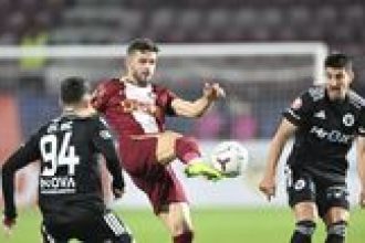 Scandal la CFR -a cerut jucătorilor să părăsească terenul