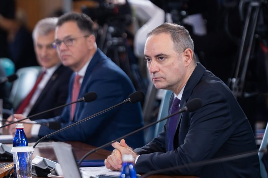 Alertă bugetară: Guvernul aprobă prima rectificare din 2026 - Nazare: România are doar opt săptămâni să atragă 70 miliarde de lei Guvernul a aprobat prima rectificare din 2026. Nazare anunță că România mai are de atras 70 de miliarde de lei în opt săptămâni